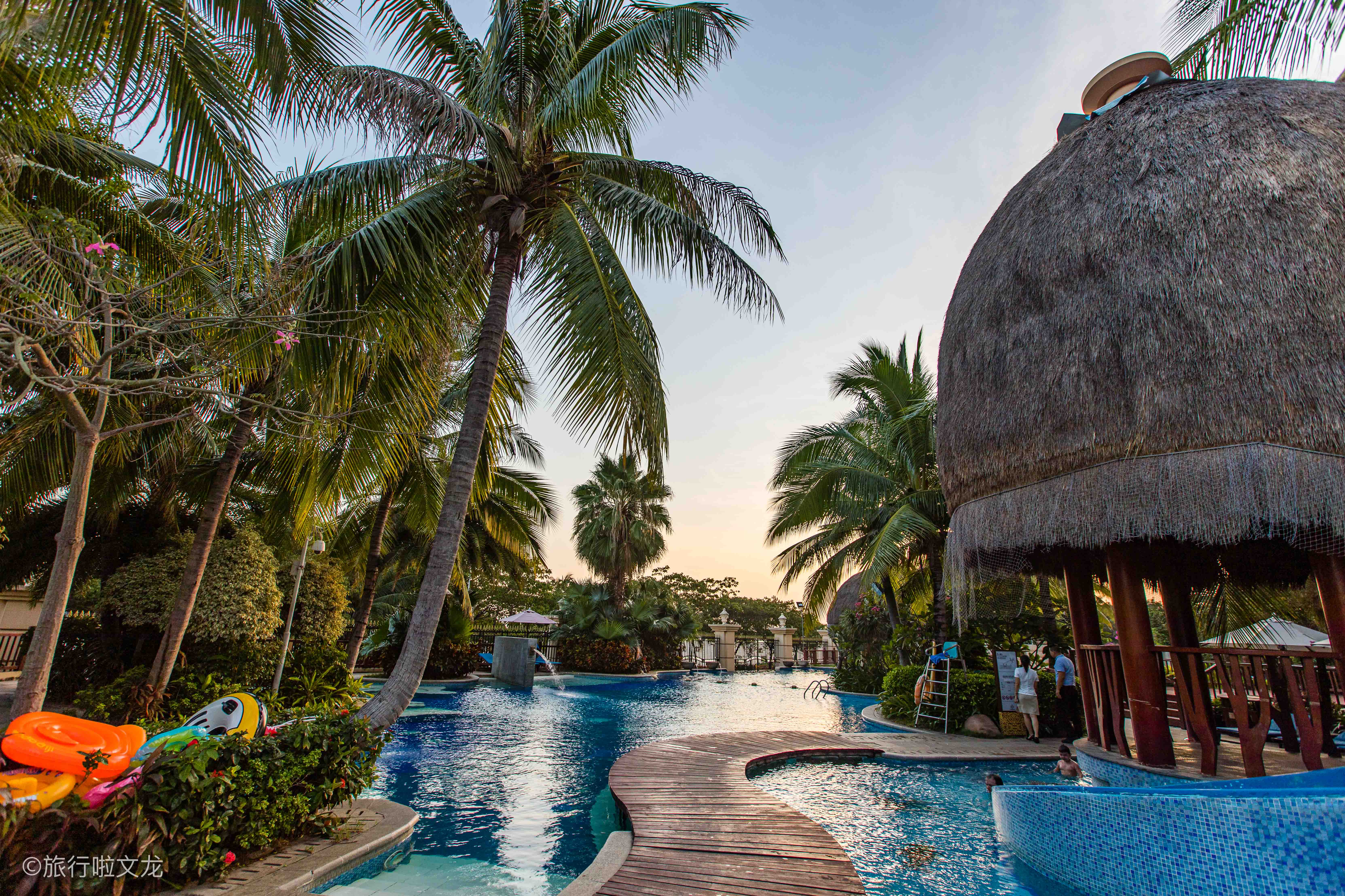 三亚湾唐拉雅秀酒店四天三晚,三亚唐拉雅秀酒店4天3晚海景房