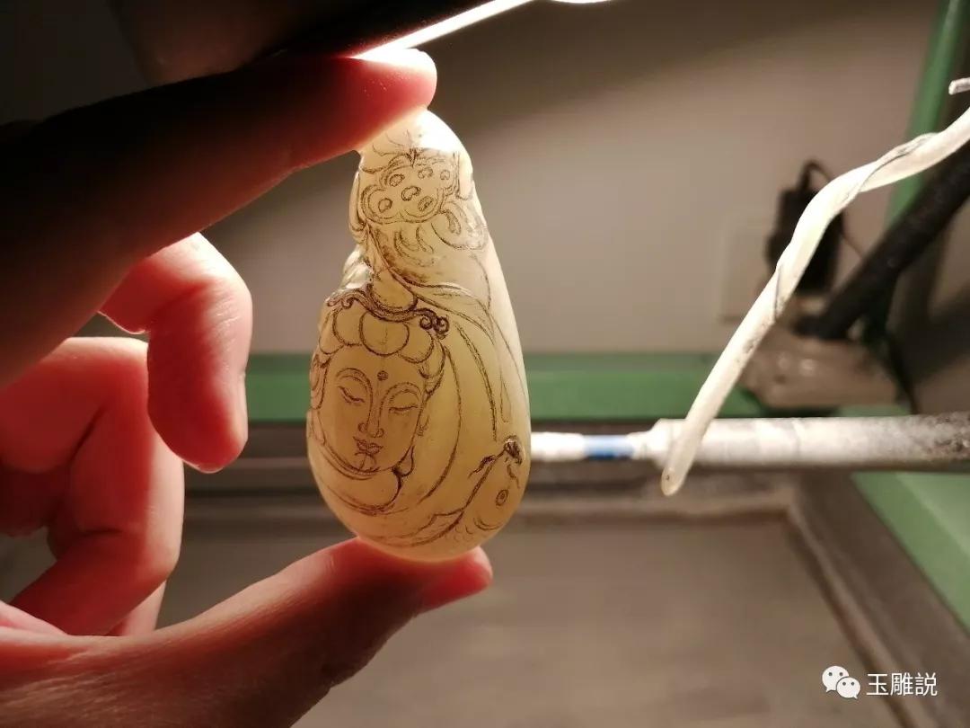 和田玉随形作品,和田玉随形是什么意思
