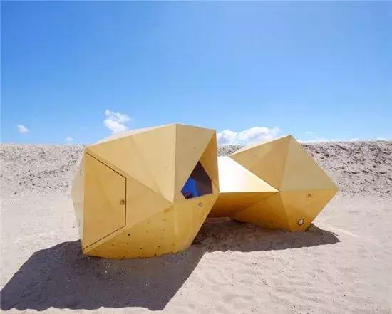 露营还要不要继续,野外露营沉浸式搭帐篷