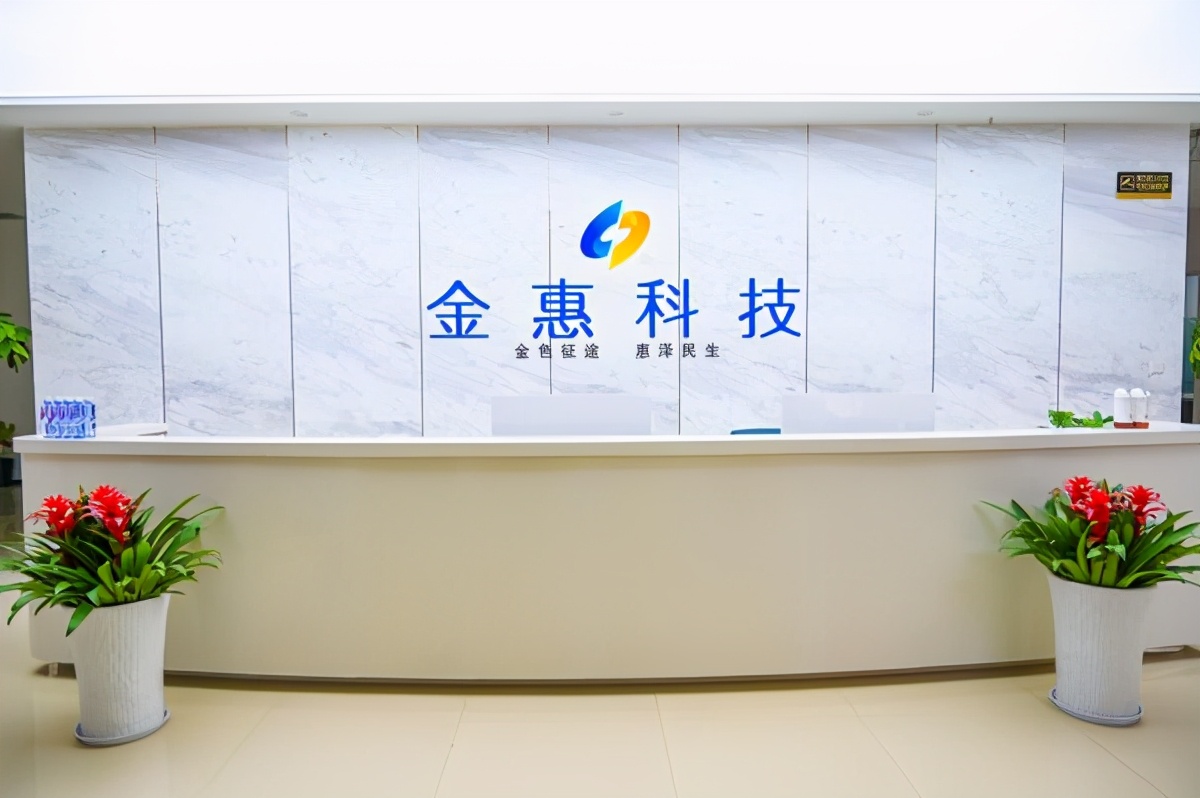 神奇！郑州一产业园，空调能根据天气季节自动调温，连垃圾桶都是“机灵鬼”