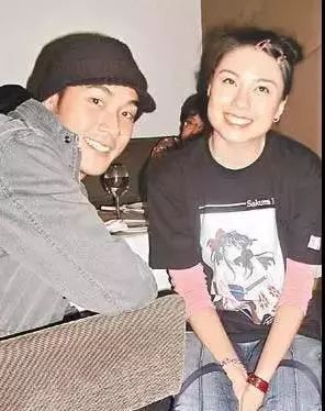 高圆圆方脸扎马尾,高圆圆方脸怎么整的