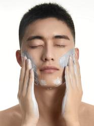 有毛囊炎的男生用什么剃须刀,毛囊炎感染了涂药膏有用吗