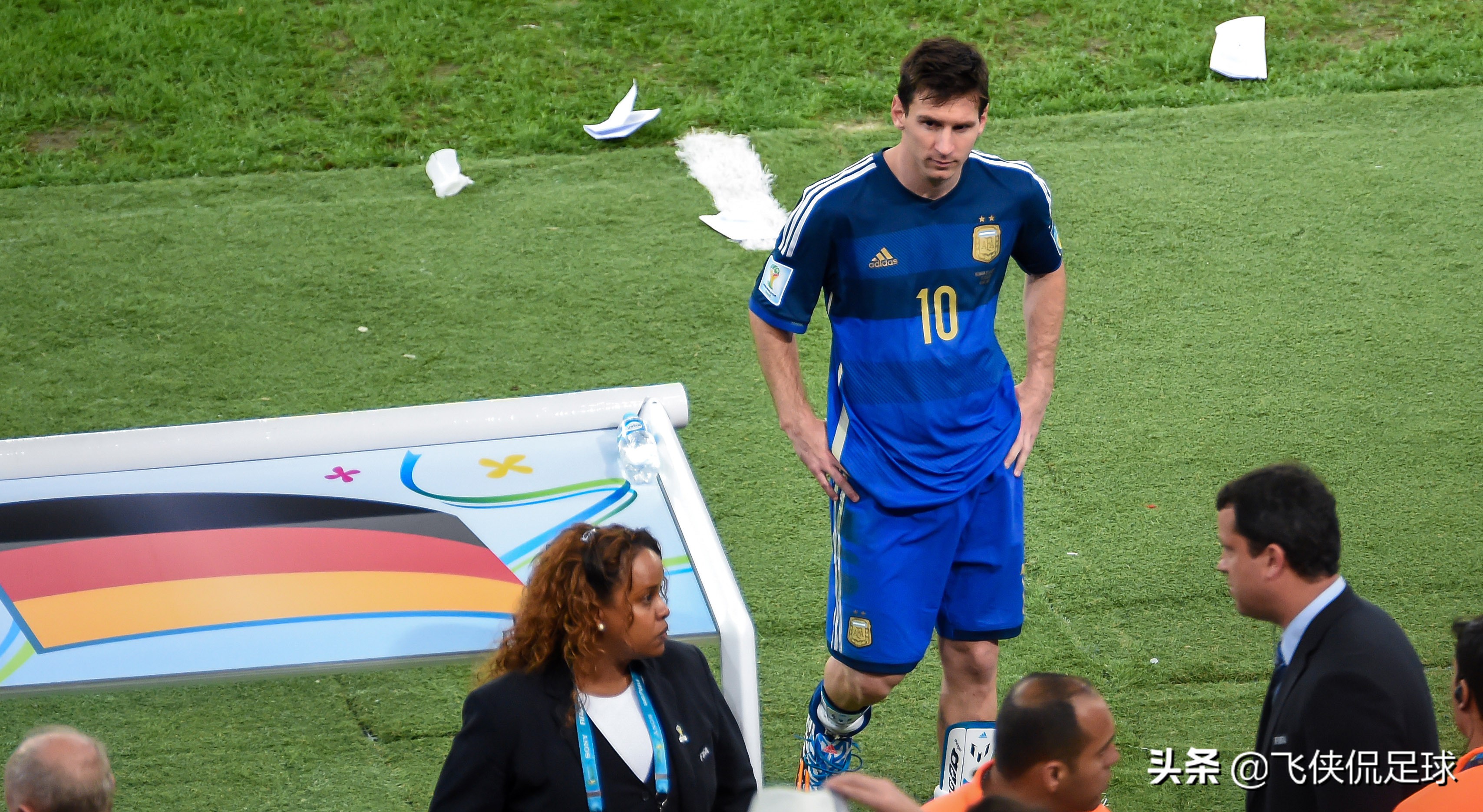 梅西悲伤片段,梅西5年前丢失点球