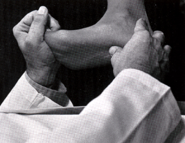 足底筋膜炎什么办法可以彻底治愈,足底筋膜炎的讲述