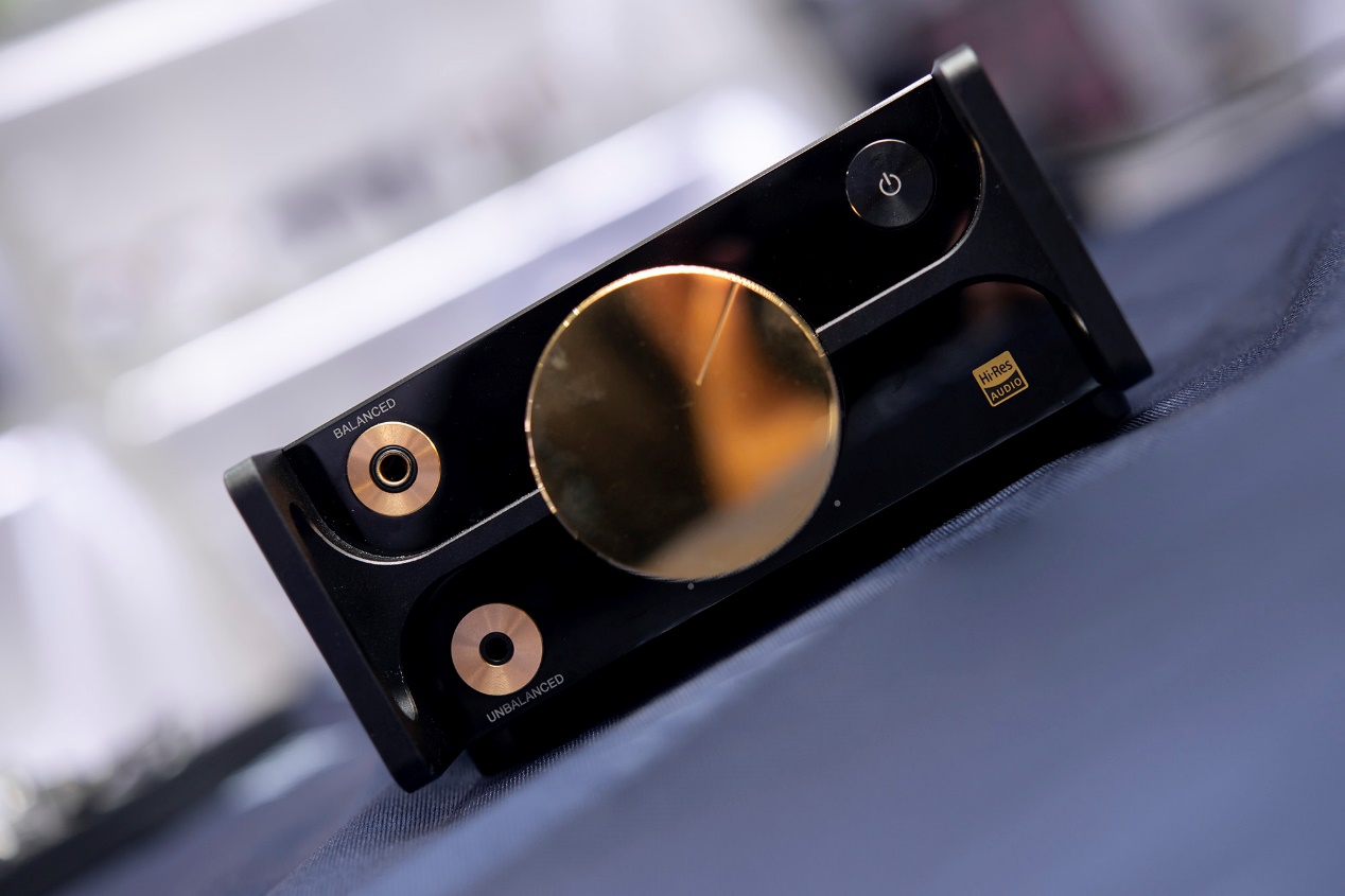 随身王者，强如台机，索六万DMP-Z1顶级音乐*放播**器品评