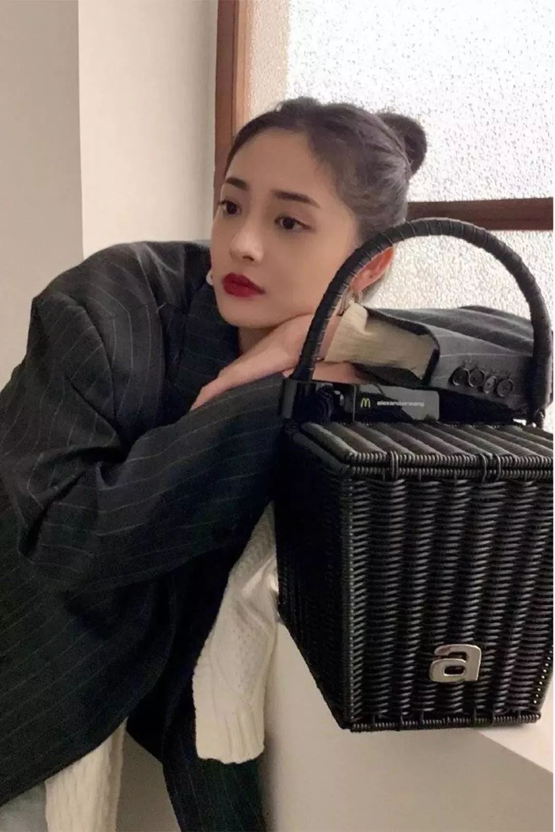 抢不到球鞋试试自己定制一双球鞋,owxnike联名新配色首曝