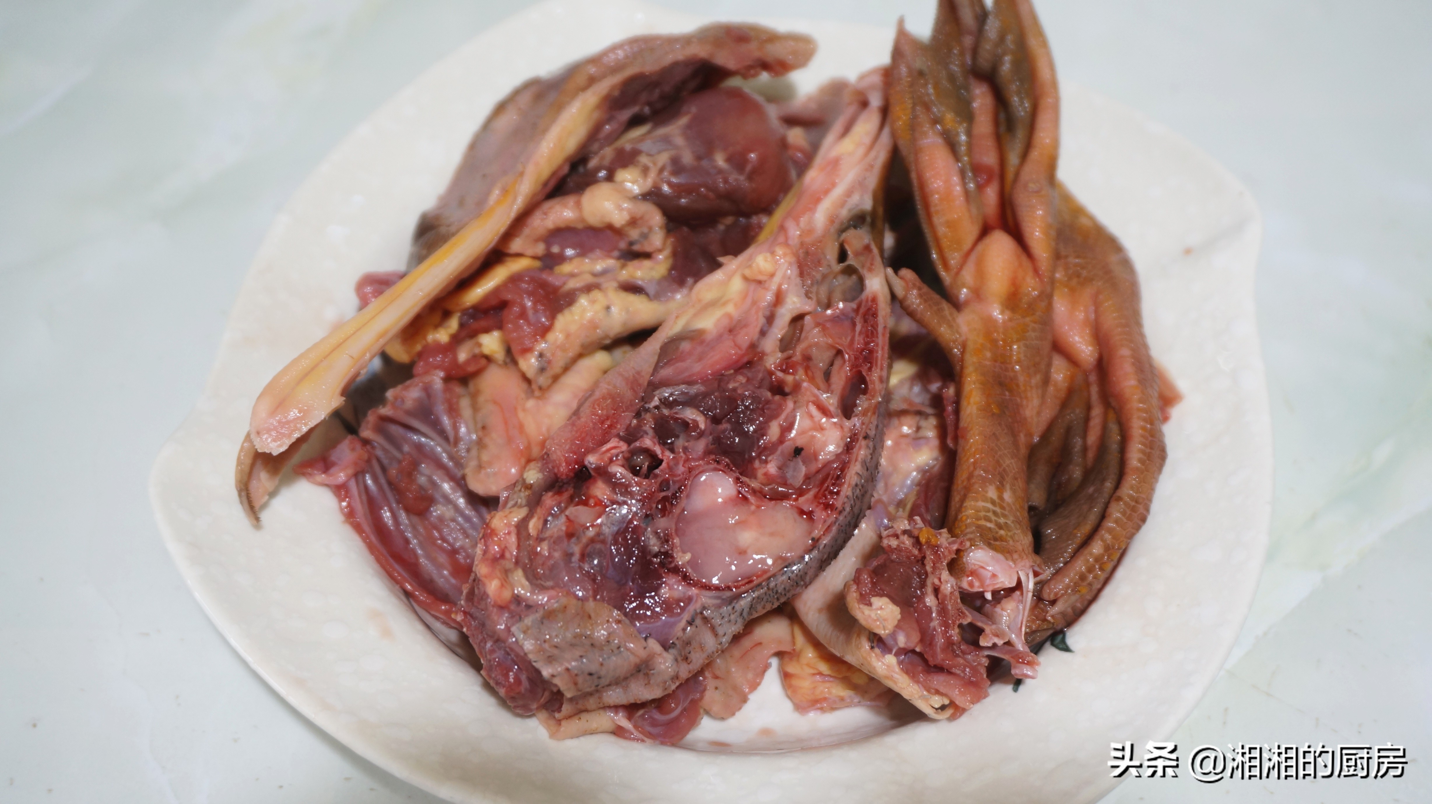 做鸭肉的时候怎么去鸭肉的腥味儿,鸭肉怎么煮才能去除腥味