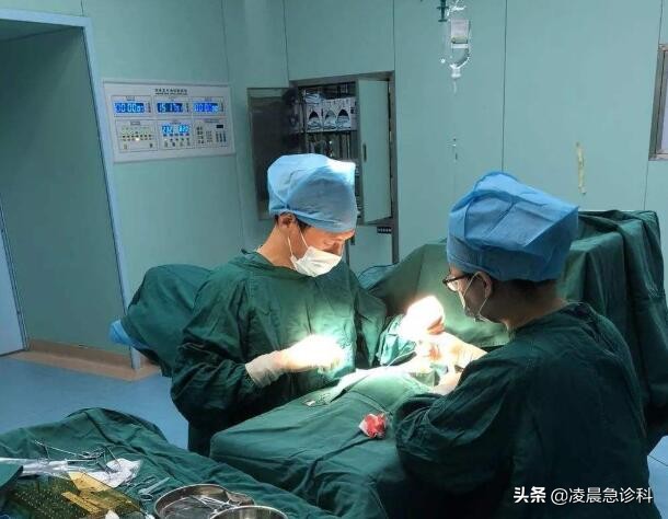 花季少女减肥造成肝肾衰竭,封面减肥逆袭成功