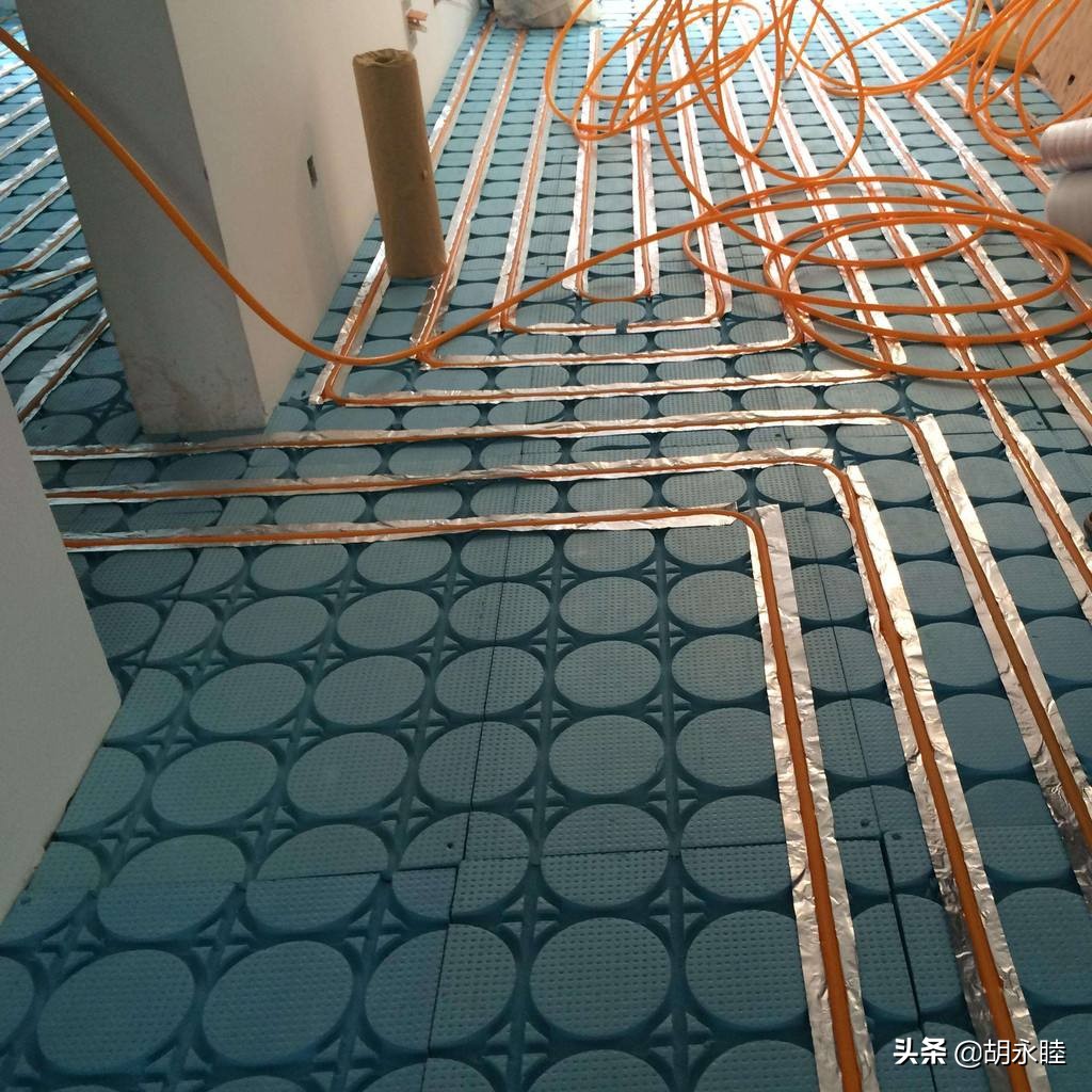 地暖为什么有的砖不热,地暖为什么总出问题不如暖气片好