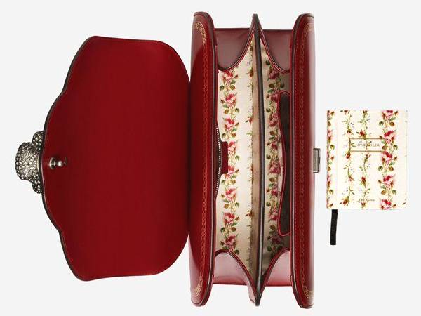 Gucci门店开始卖书，到奢侈品店阅读去