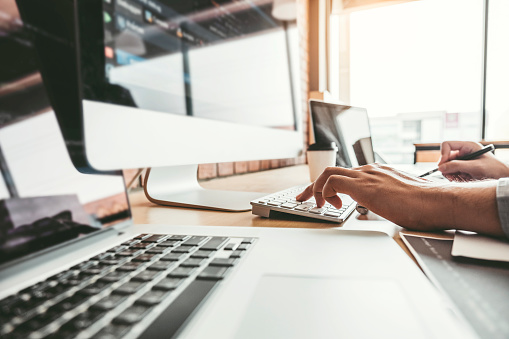 从山东临沂花5600万打造网络商城，看企业如何花小价钱建网站