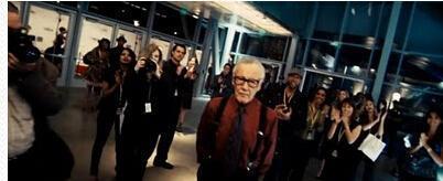 斯坦李老爷子在漫威里客串镜头,送别斯坦李漫威之父的客串合集