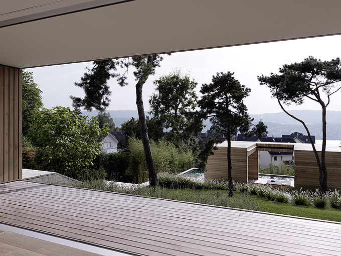 瑞士湖岸别墅 (瑞士陡坡别墅)