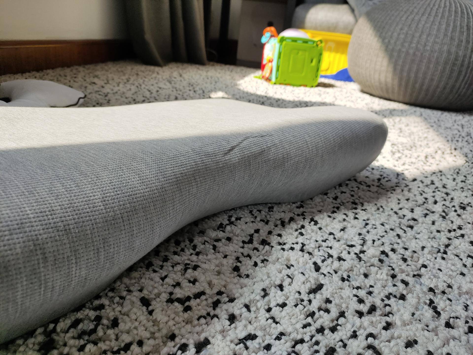 哪种品牌才是真正的记忆棉枕头,乳胶羽绒记忆枕头怎么选