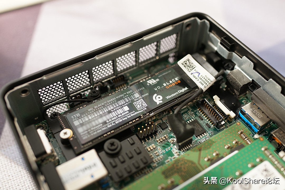 猎豹峡谷NUC11PAHi7众测：虽然它很小但是很精神