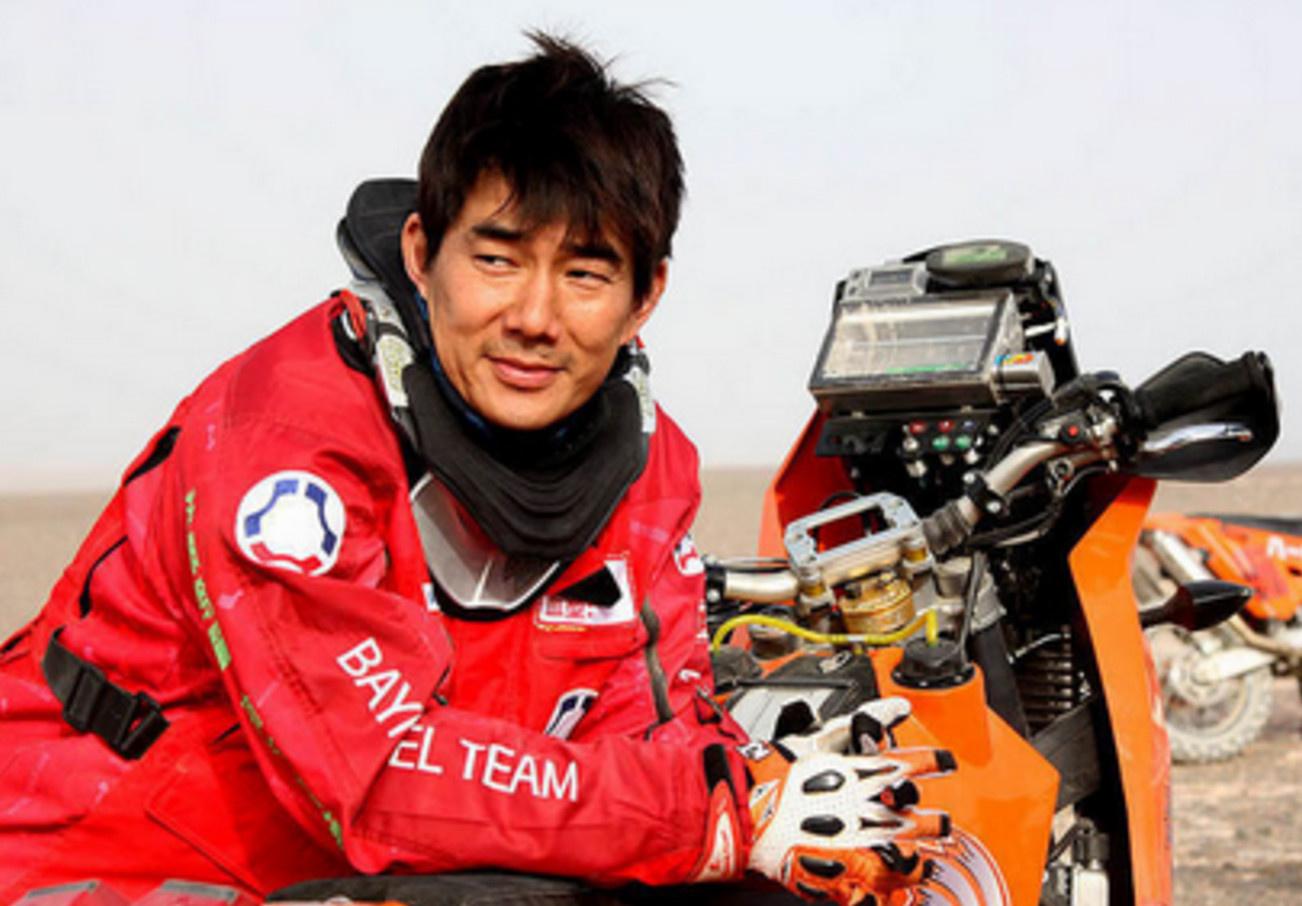 任贤齐被周杰伦打败的吗,任贤齐巅峰时期能抵抗四大天王吗