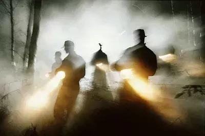 一副好牌打得稀烂！高富帅的“海归”坑了8位年轻女子