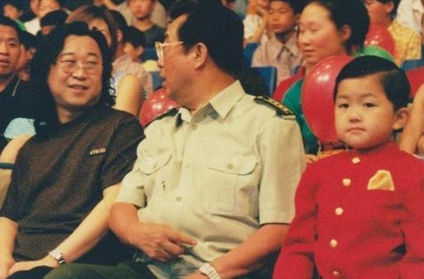 梦鸽儿子李天一近况,李天一是李双江和梦鸽的亲生子吗