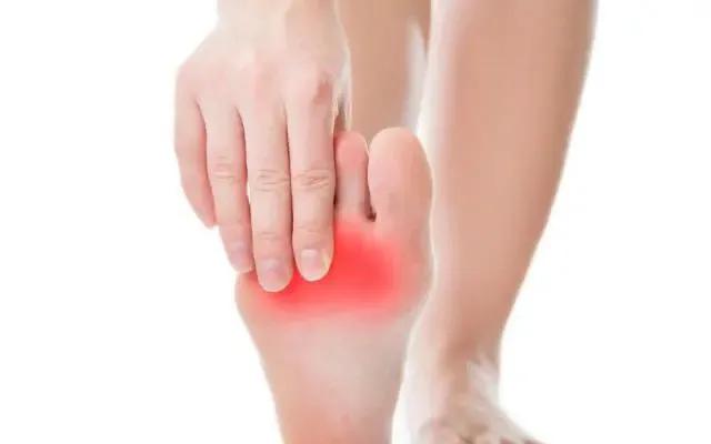 大病脚先知四种表现,大病来临脚先知