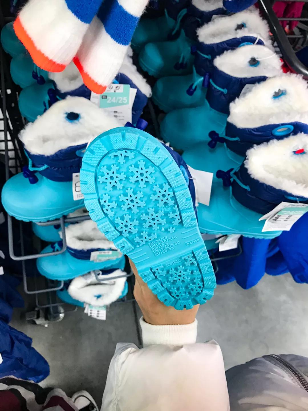 3-6岁儿童滑雪入门教程,儿童滑雪小白必备攻略收藏起来吧