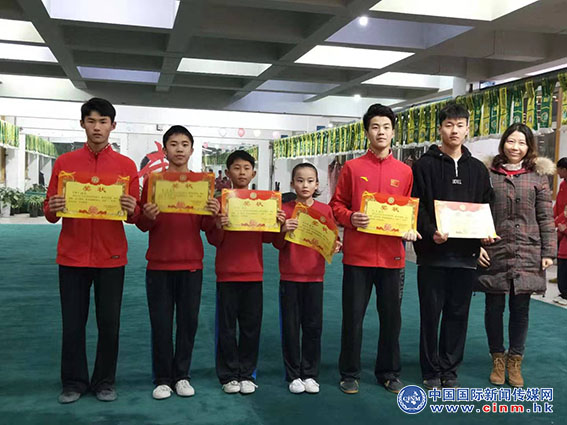 武术展演迎新年,郑州体校武术训练队