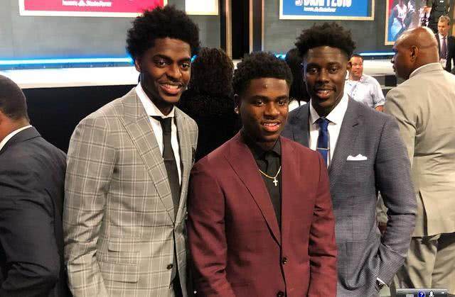 雄鹿队字母哥几个兄弟,nba雄鹿队字母哥兄弟几人