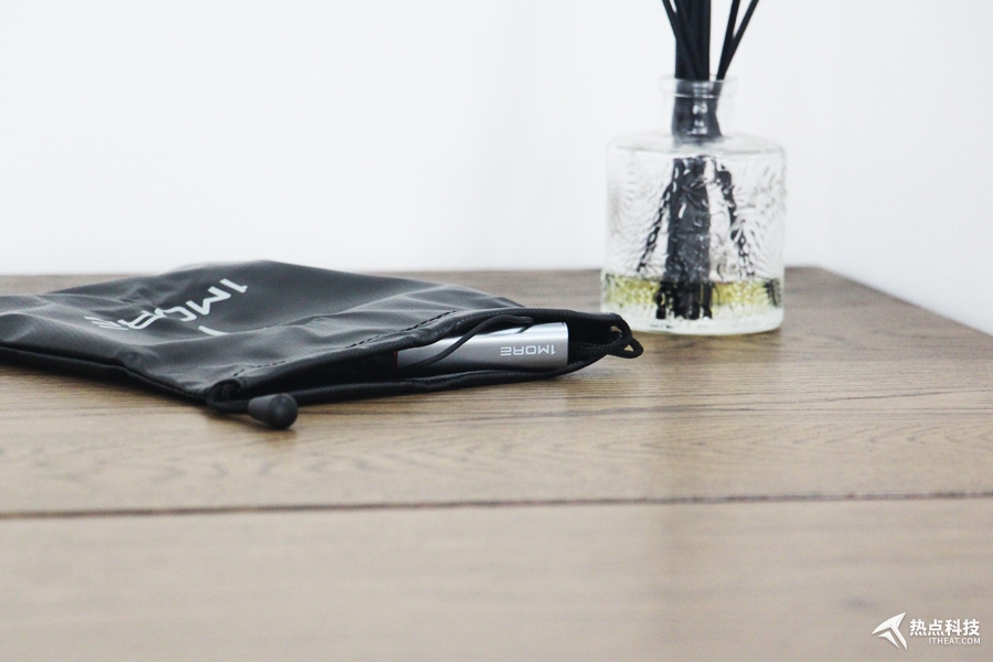 1more万魔头戴降噪耳机评测,主动降噪蓝牙耳机测评1more