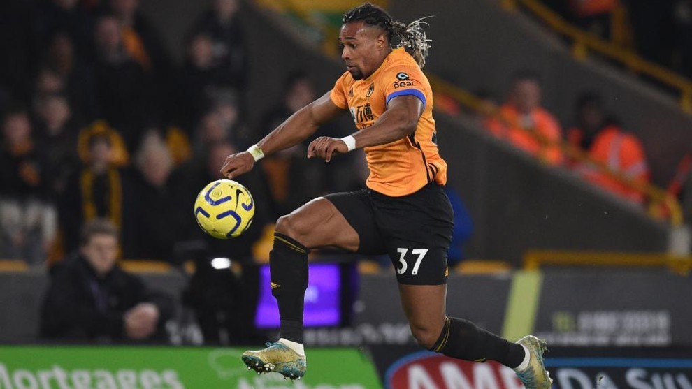 橄榄球队有几个人,橄榄球队员的身体力量