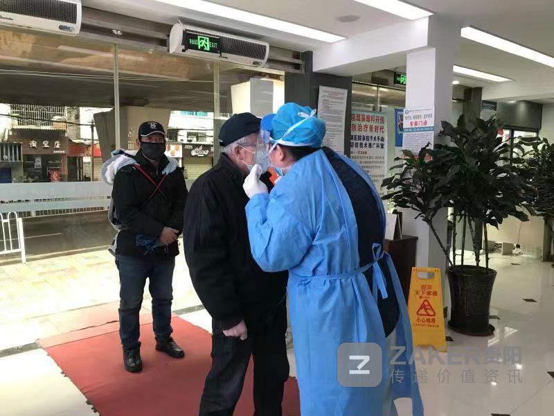 防疫人员暖心话语,防疫一线暖心