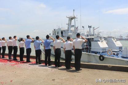 100吨级海关缉私艇,1500吨海关缉私艇