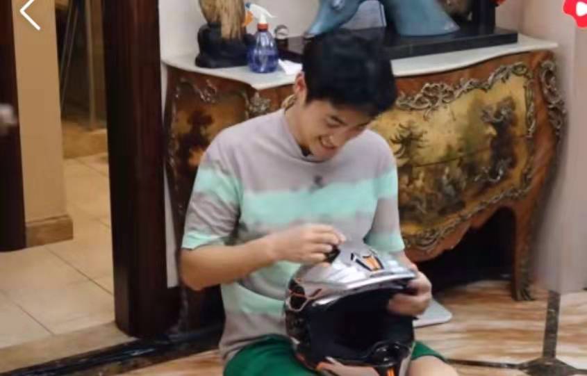 张歆艺为何那么美,张歆艺为什么在乘风破浪人缘好