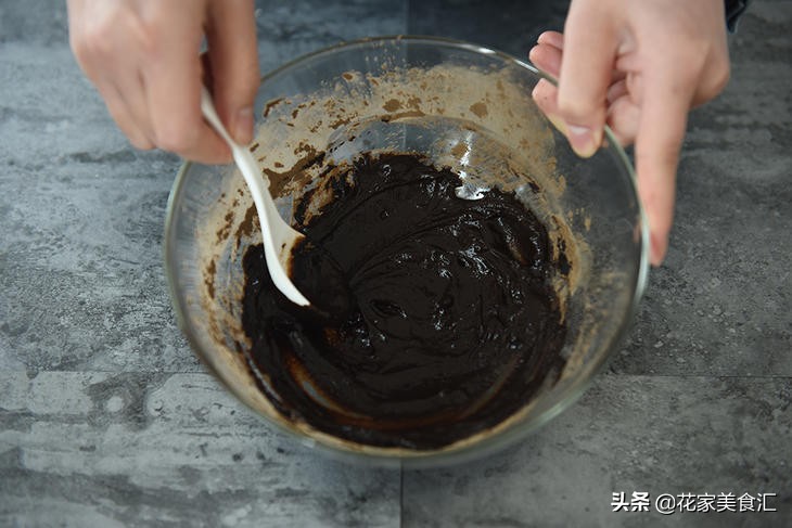 清热解毒龟苓膏的家常做法,龟苓膏做什么好吃