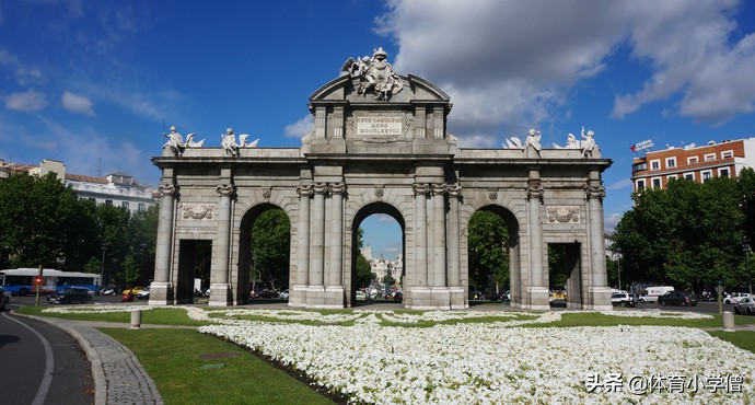 皇家马德里银河战舰哪年,银河战舰皇马队史