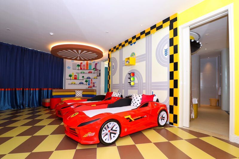 人鱼公主、汽车人伴孩子入睡，青岛首家自创IP沉浸式亲子酒店开业