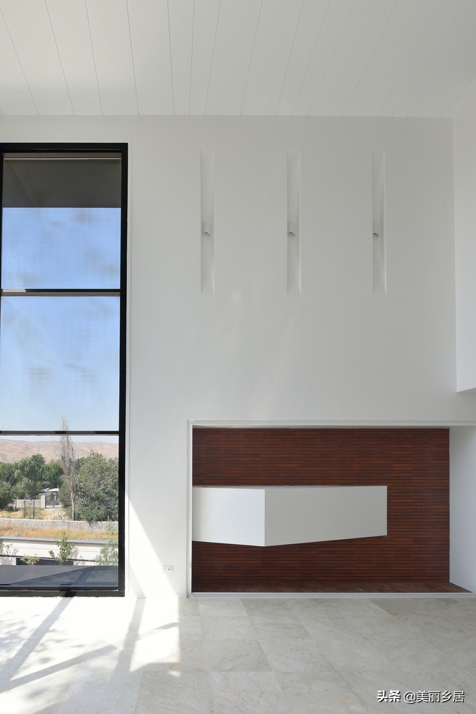 宅基地有一边有斜角怎么建房,宅基地是大坑如何建房