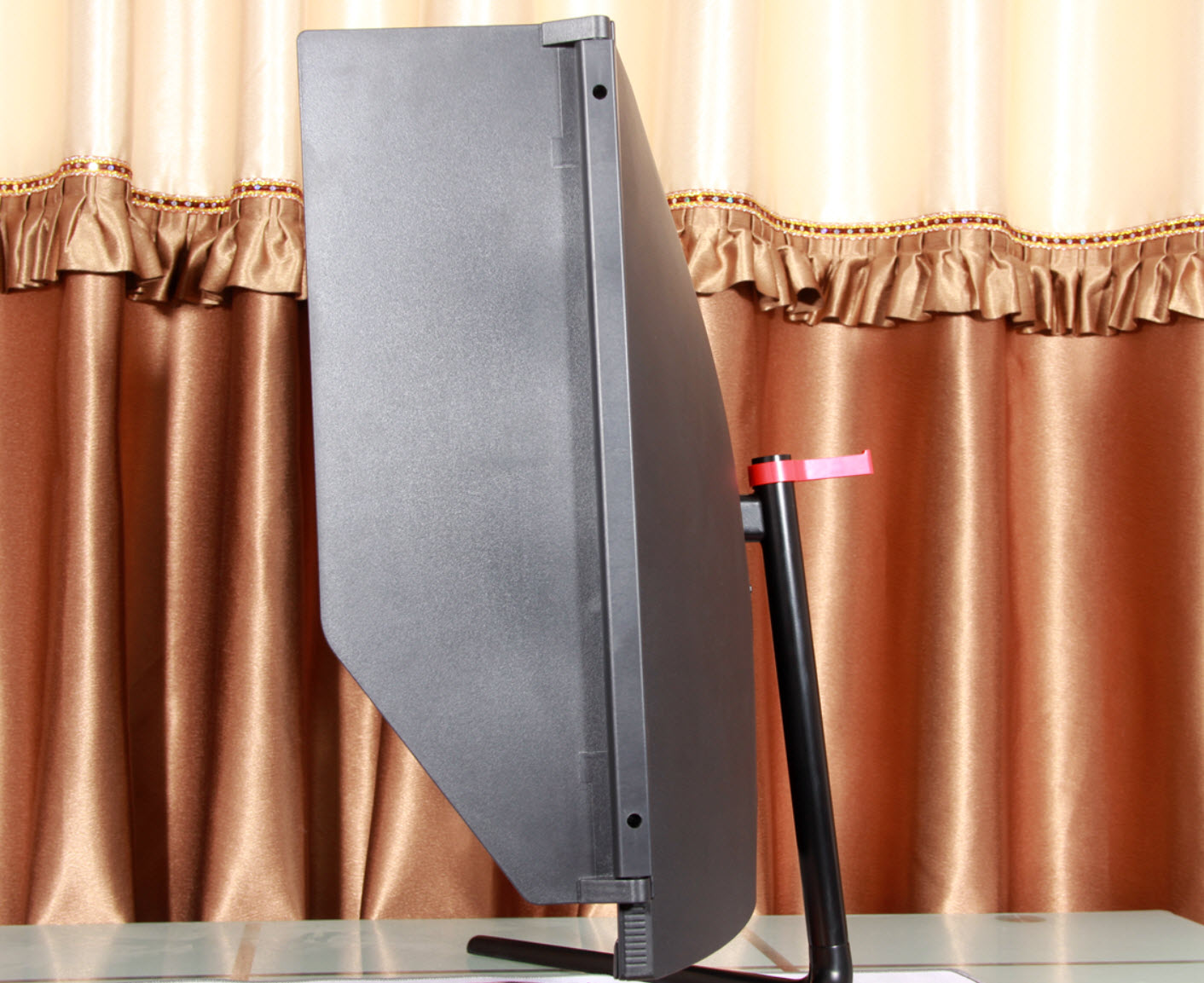 大屏遇上蓝蜘蛛,Spyder5Pro实测游戏悍将大屏电竞显示器电竞