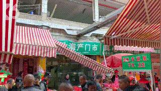 农贸市场顶棚坍塌致1死1伤,农贸市场房屋倒塌事件