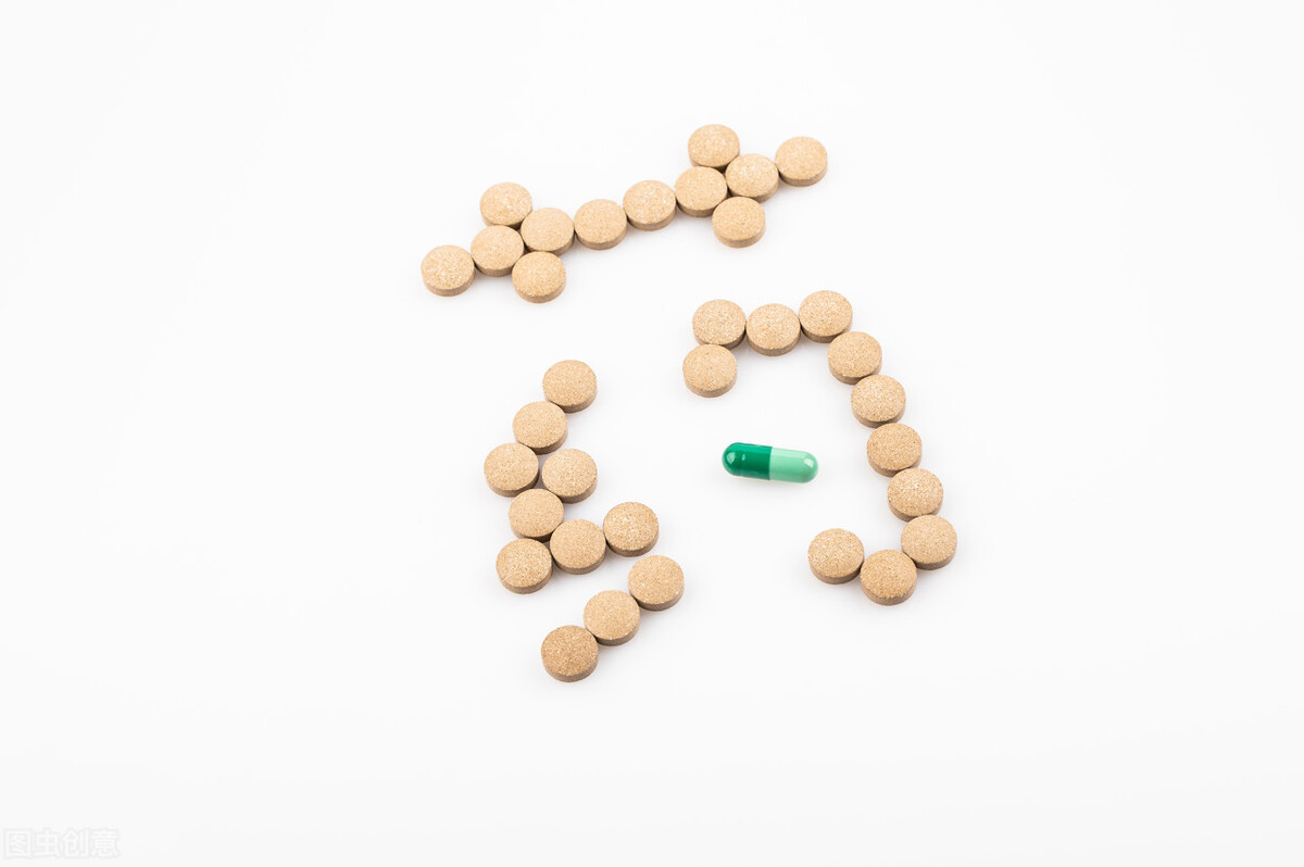 癫痫患者换药多久见效,癫痫病人在吃药期间还发作怎么办