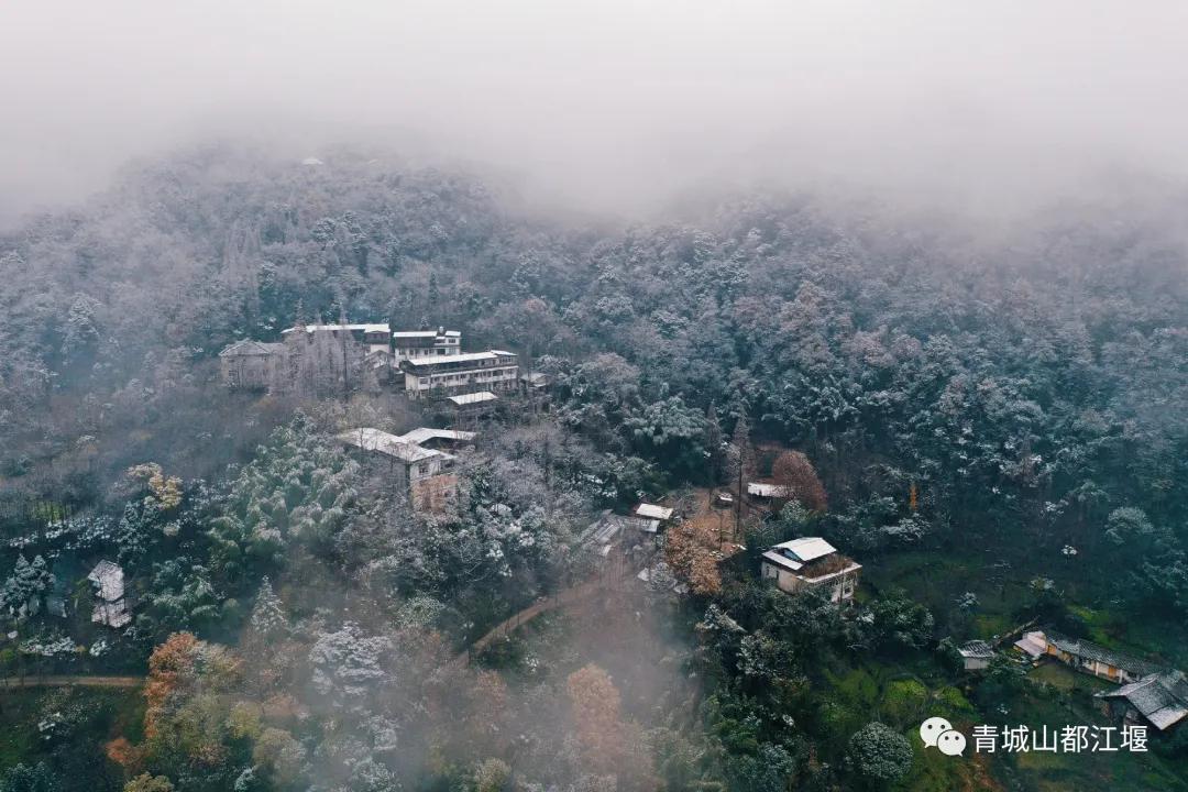 无雪不成冬,都江堰玩雪一日游