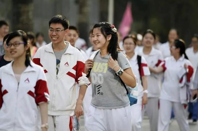 高考结束后表白瞬间,高考结束可以表白吗