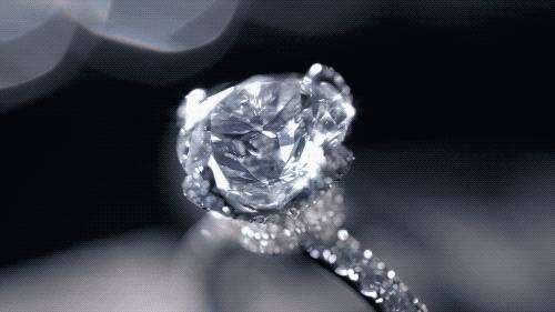 为什么说女生的钱好挣,为什么女生容易交智商税