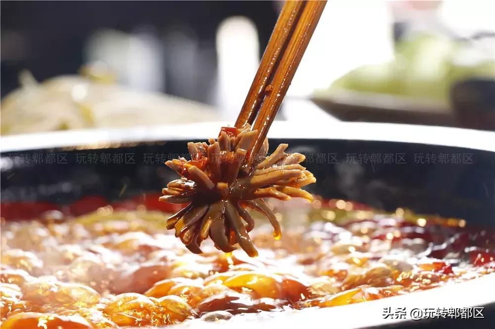 郫都区地道老火锅,吃完四川火锅感受