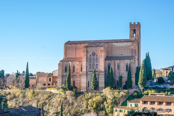 不来意大利，真的不知道奢侈品这么好买