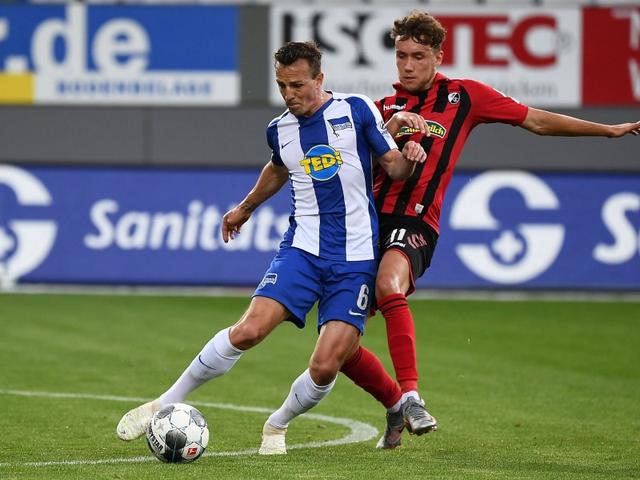 莱万2020-2021德甲进球全纪录,莱万破门波兰1-6惨遭比利时逆转