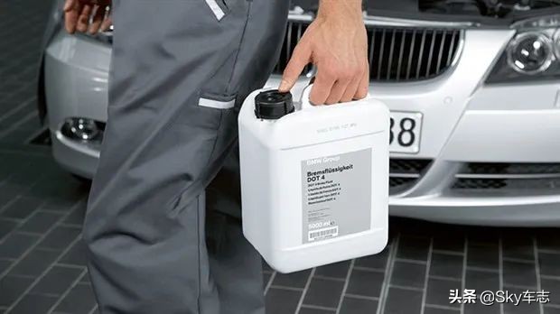 宝马常见刹车故障有哪些,宝马刹车前后力度