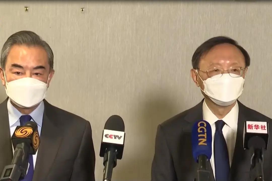 中国军队对日军火力全开的场面,中国火力全开进行反击电影