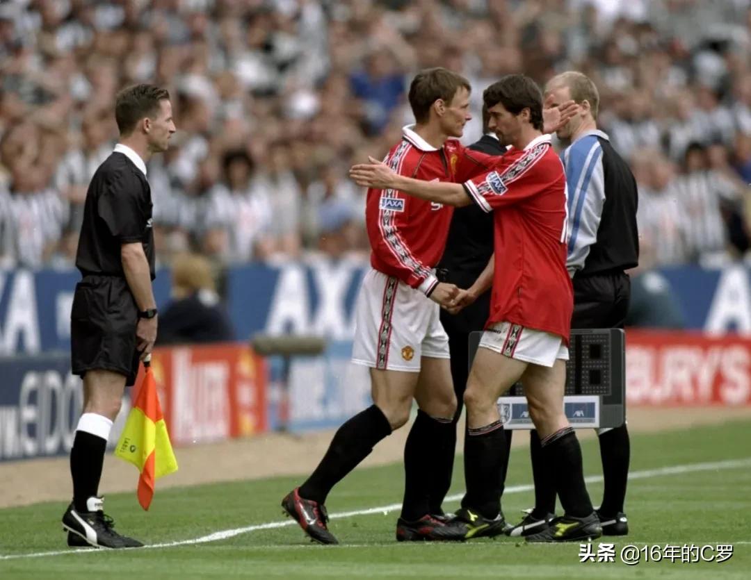 曼联史上最佳队长罗伊基恩,罗伊基恩讨论了曼联的门将