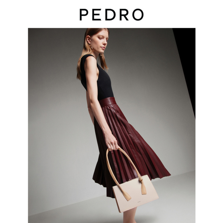 开春必备的大牌包包,春季必买的十款包