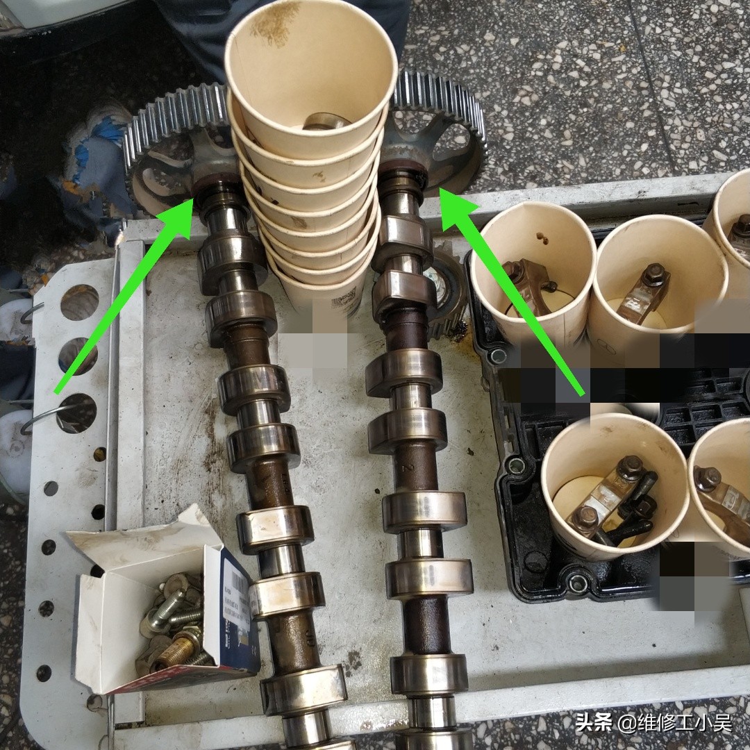 发动机漏油声音大什么原因,发动机噪音大了是不是该换油了