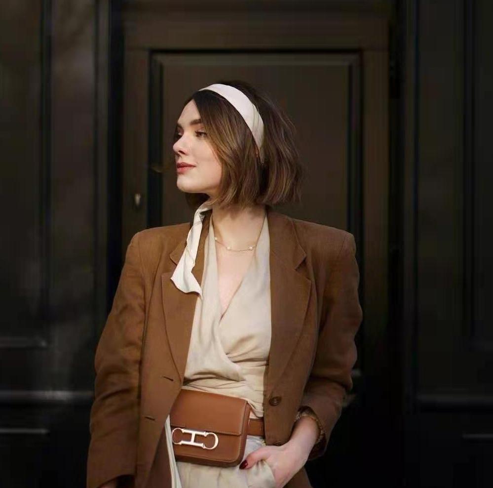 记住穿衣颜色,记住这些选搭要点方能时髦优雅